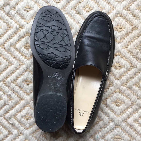 Anne Klein loafers - Picture 3 of 3